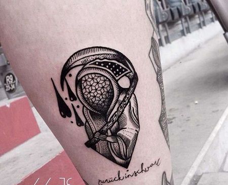 小腿外侧 点刺 人像