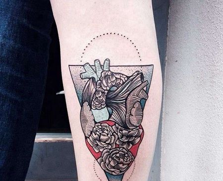 小腿点刺几何花卉心脏纹身图案