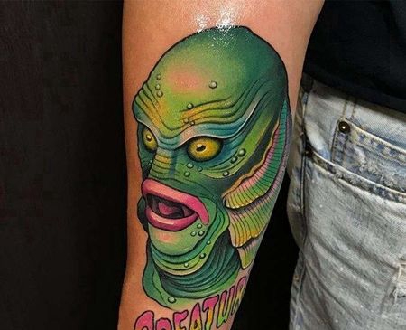 New School小臂异形纹身图案