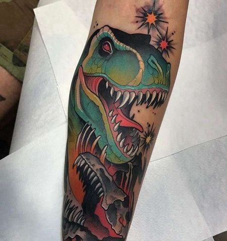 New School小臂恐龙骷髅纹身图案