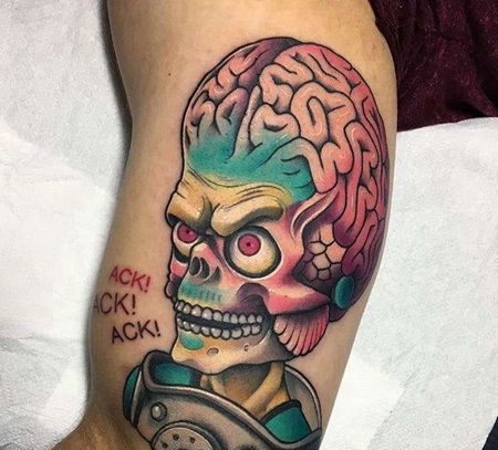 New School大腿外星人纹身图案