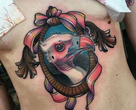 New School胸下鸵鸟纹身图案