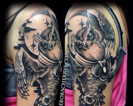 New School大臂人像猫头鹰纹身图案