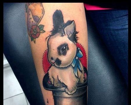 New School小腿帽子兔子纹身图案