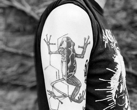 点线几何大臂青蛙骷髅纹身图案