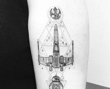 小清新几何小臂飞机纹身图案
