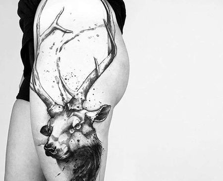 泼墨大腿鹿纹身图案