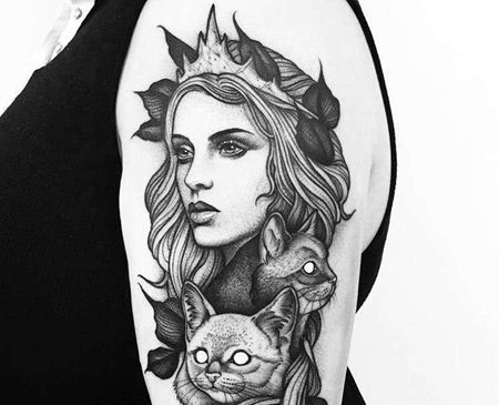 New School大臂人像猫纹身图案