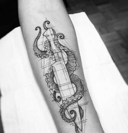 点线几何小臂章鱼匕首纹身图案