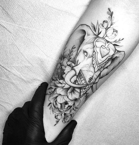 点线线条小臂大象花卉纹身图案