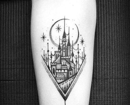 点刺线条小臂建筑纹身图案