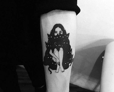 小清新小臂人像猫纹身图案