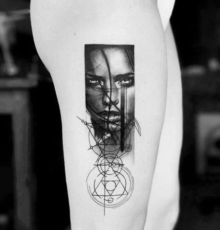 写实几何大腿人像纹身图案