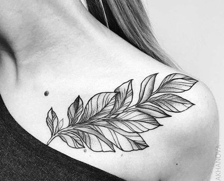 小清新线条锁骨叶子纹身图案
