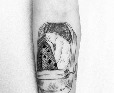 点刺线条小臂美人鱼罐头纹身图案