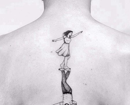 线条小清新后颈人像纹身图案