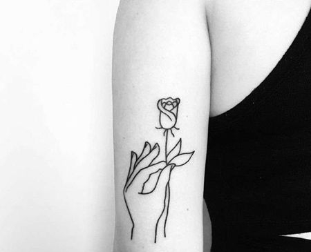 小清新大臂手玫瑰纹身图案