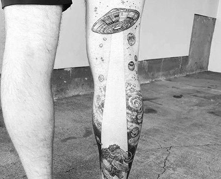 点刺小腿飞碟大象纹身图案