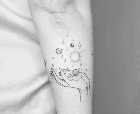 小清新小臂手星球纹身图案