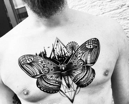 点刺几何前胸蝴蝶建筑纹身图案