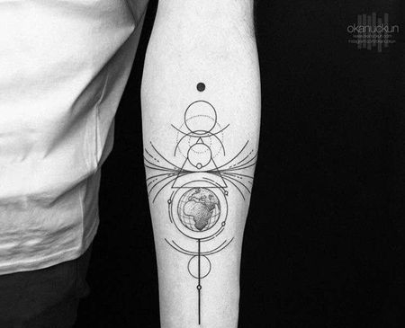 点线小臂几何地球纹身图案