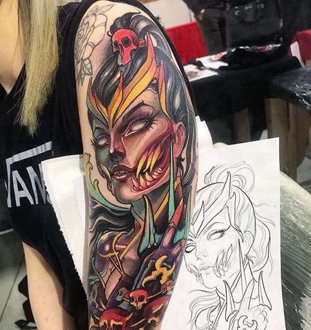 卡通大臂人像纹身图案