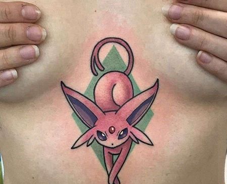 卡通前胸神奇宝贝伊布纹身图案