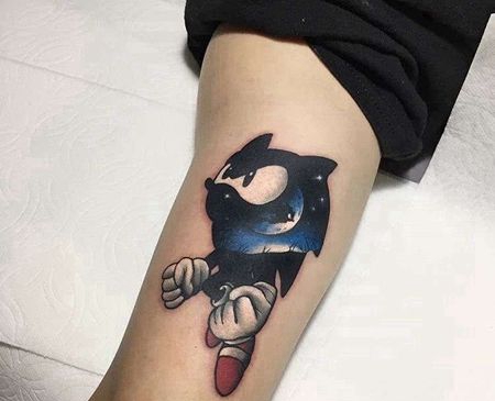 卡通小腿索尼克纹身图案