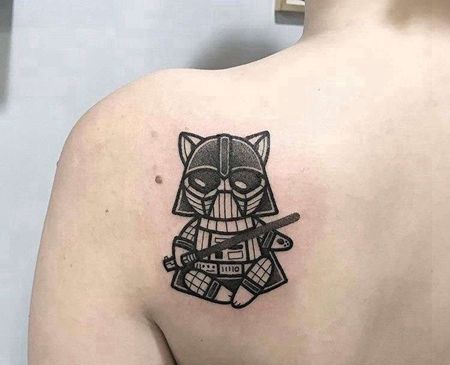 卡通后背黑武士纹身图案