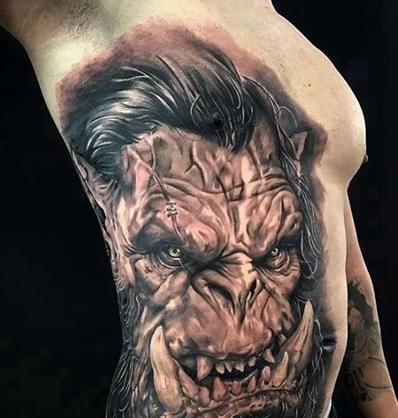 卡通侧腰魔兽世界纹身图案