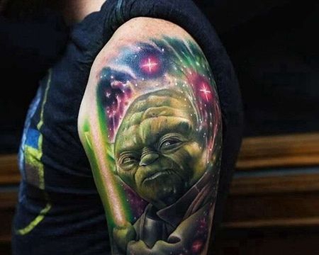 写实大臂星球大战尤达大师纹身图案