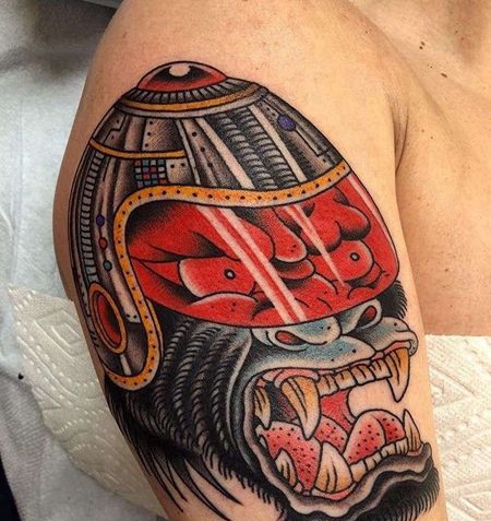 卡通大臂猩猩纹身图案