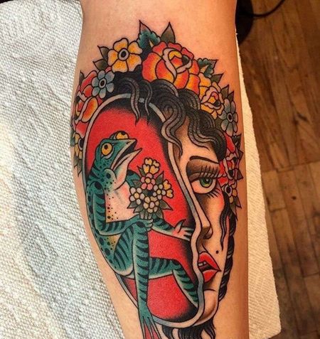 Old School小腿女人青蛙纹身图案