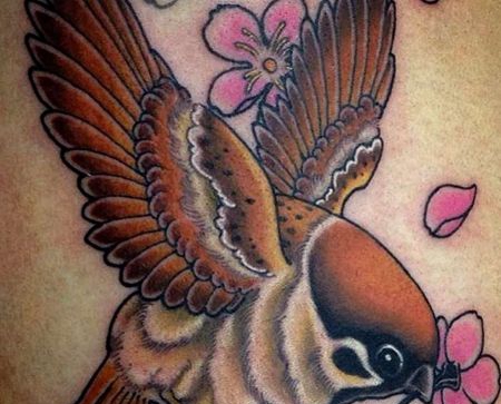 新传统鸟纹身图案