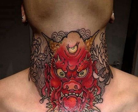 日式脖子雷神纹身图案
