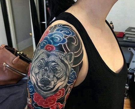 日式大臂熊纹身图案