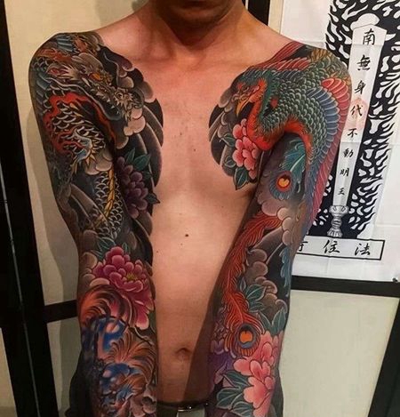 日式胳膊牡丹龙凤凰纹身图案