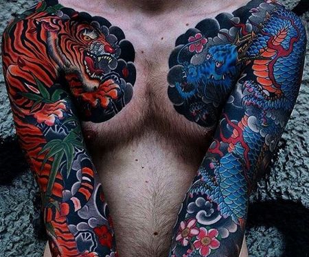 日式大臂前胸龙老虎纹身图案