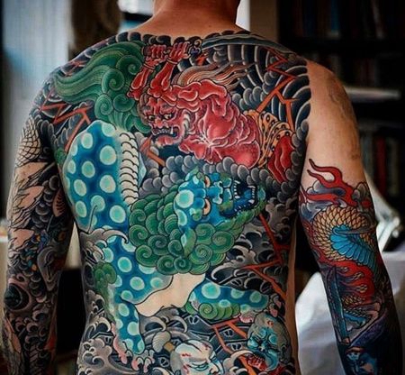 日式后背唐狮夜叉纹身图案