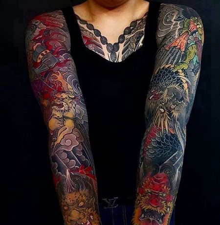 日式胳膊龙唐狮纹身图案