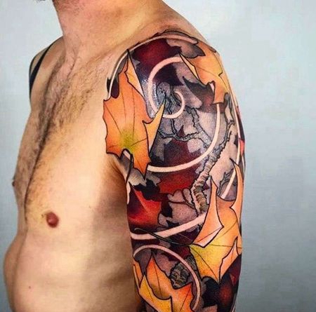 日式大臂枫叶纹身图案