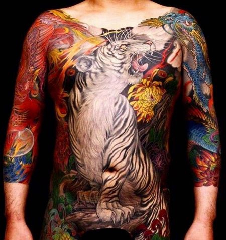 日式前胸肚子老虎纹身图案