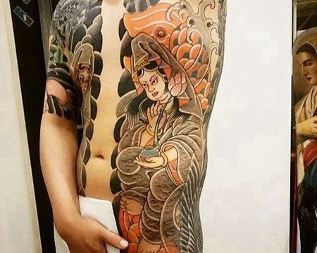 日式侧腰菩萨纹身图案