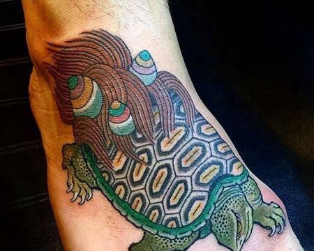日式脚背乌龟纹身图案