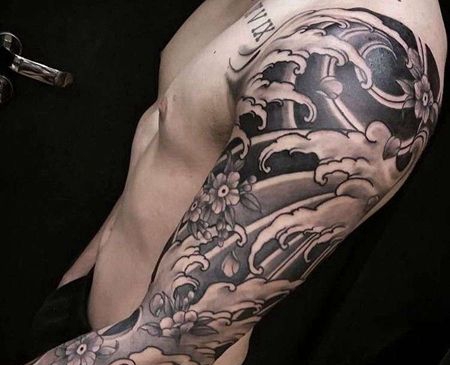 新传统胳膊浪花纹身图案