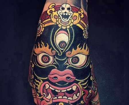 新传统手背大黑天纹身图案