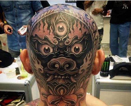 新传统后脑勺不动明王纹身图案