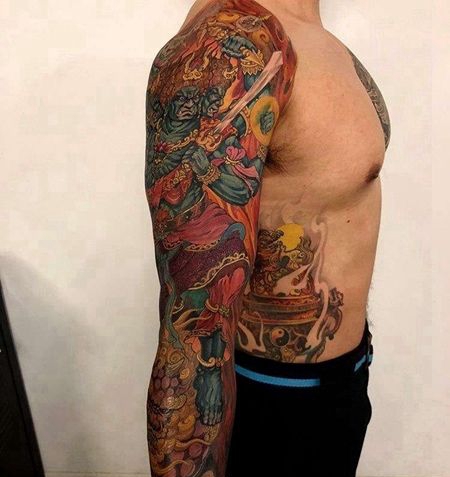 新传统胳膊不动明王唐狮纹身图案