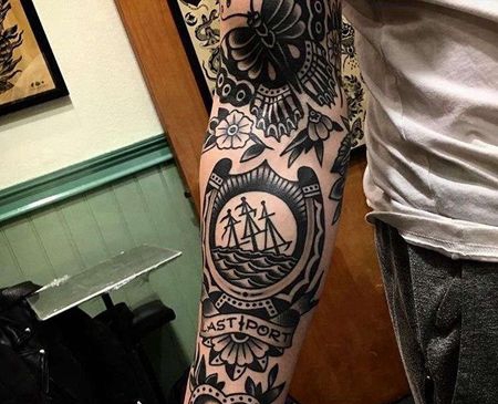 Old School小臂心马蹄铁纹身图案