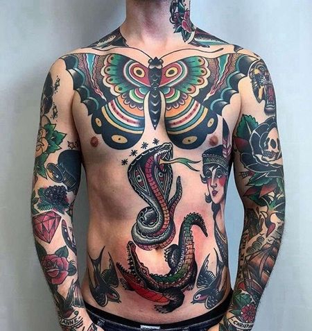 Old School前胸腹部蝴蝶鳄鱼蛇纹身图案